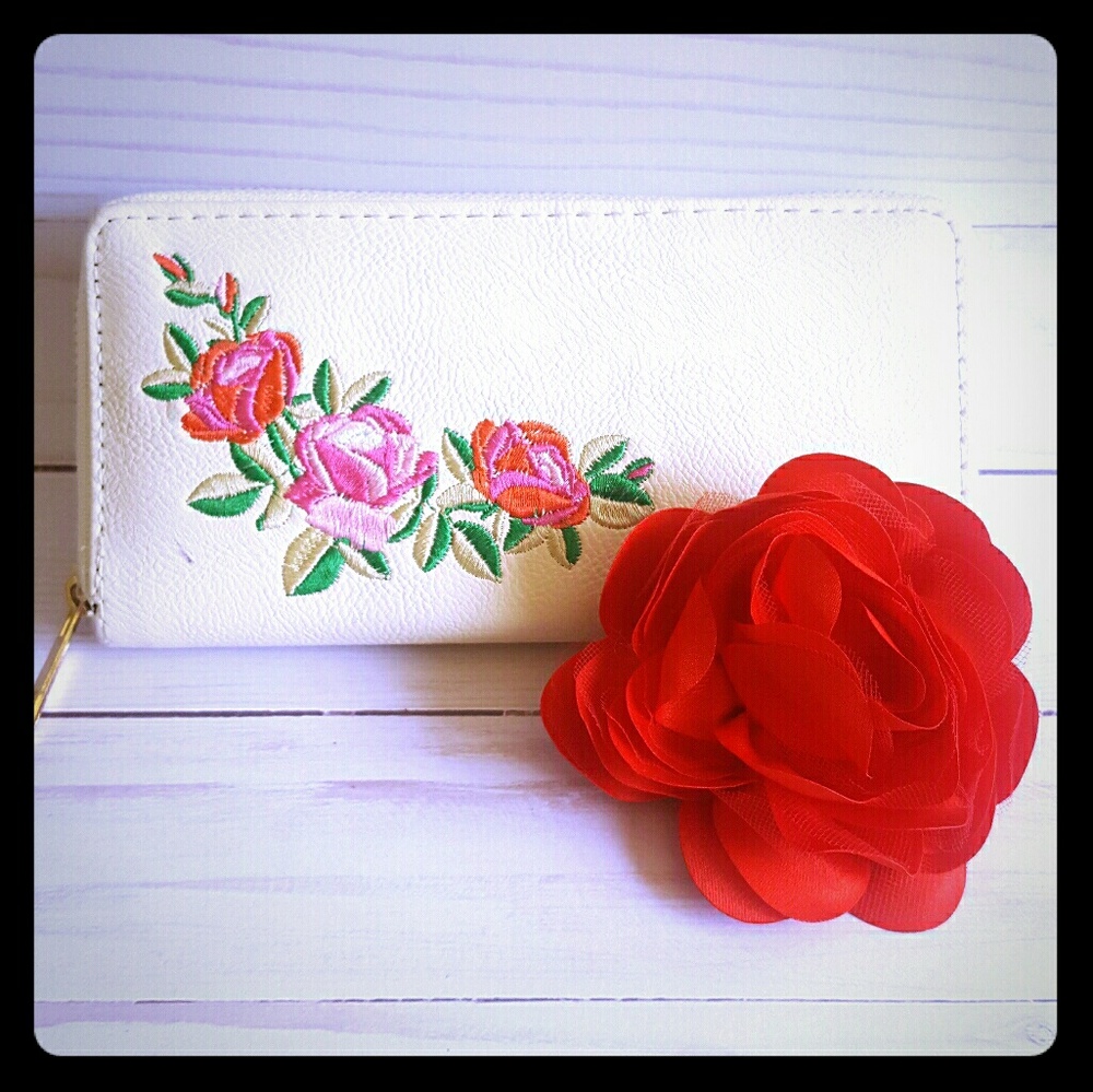 Karia women wallets